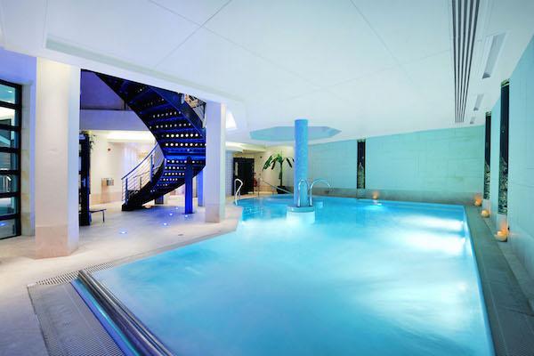 Hydrotherapy suite at Careys Manor SenSpa