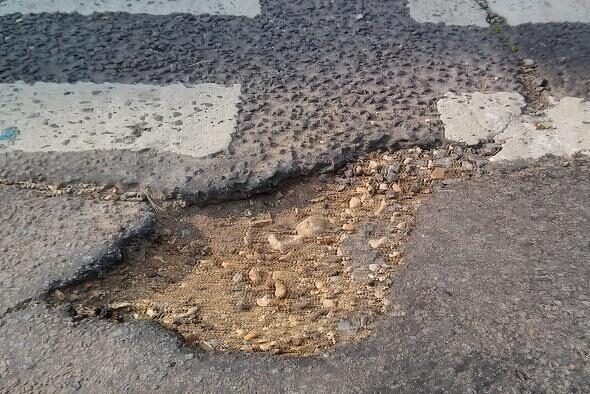 potholes in Lymington