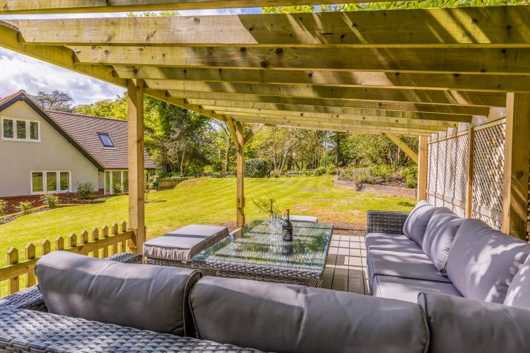 New Forest Cottages - Gorselands Cottage
