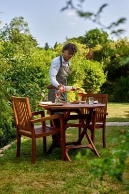 Sip & Graze at the Montagu Arms this Summer - selected dates